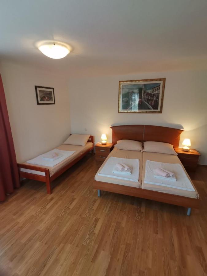 Apartments Stari Most Мостар Екстер'єр фото